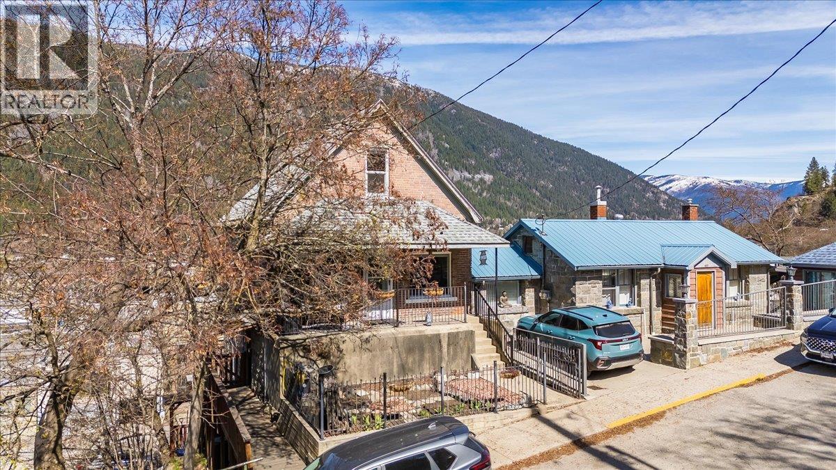 615 Victoria Street, Nelson, British Columbia  V1L 4L1 - Photo 39 - 10389879