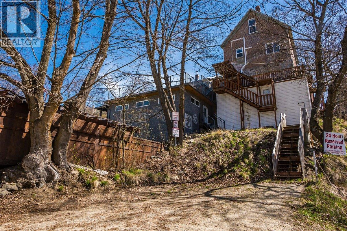 615 Victoria Street, Nelson, British Columbia  V1L 4L1 - Photo 43 - 10389879