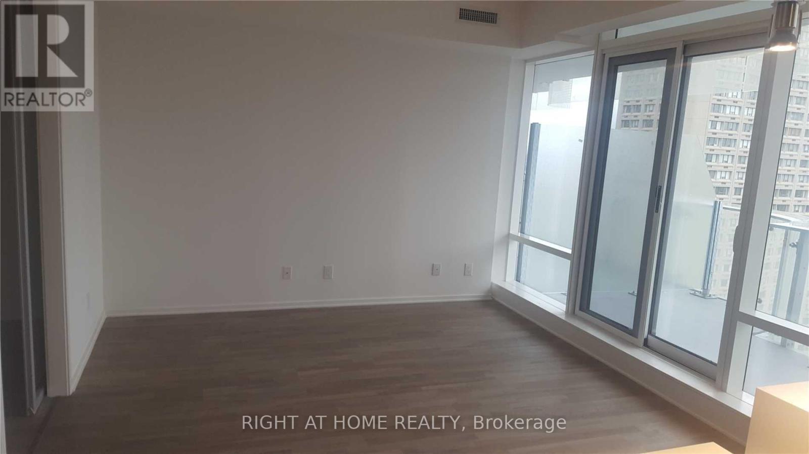 2703 - 1 Bloor Street E, Toronto, Ontario  M4W 0A8 - Photo 7 - C13681186