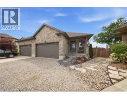 14 RIDGEWOOD Court, Woodstock, Ontario