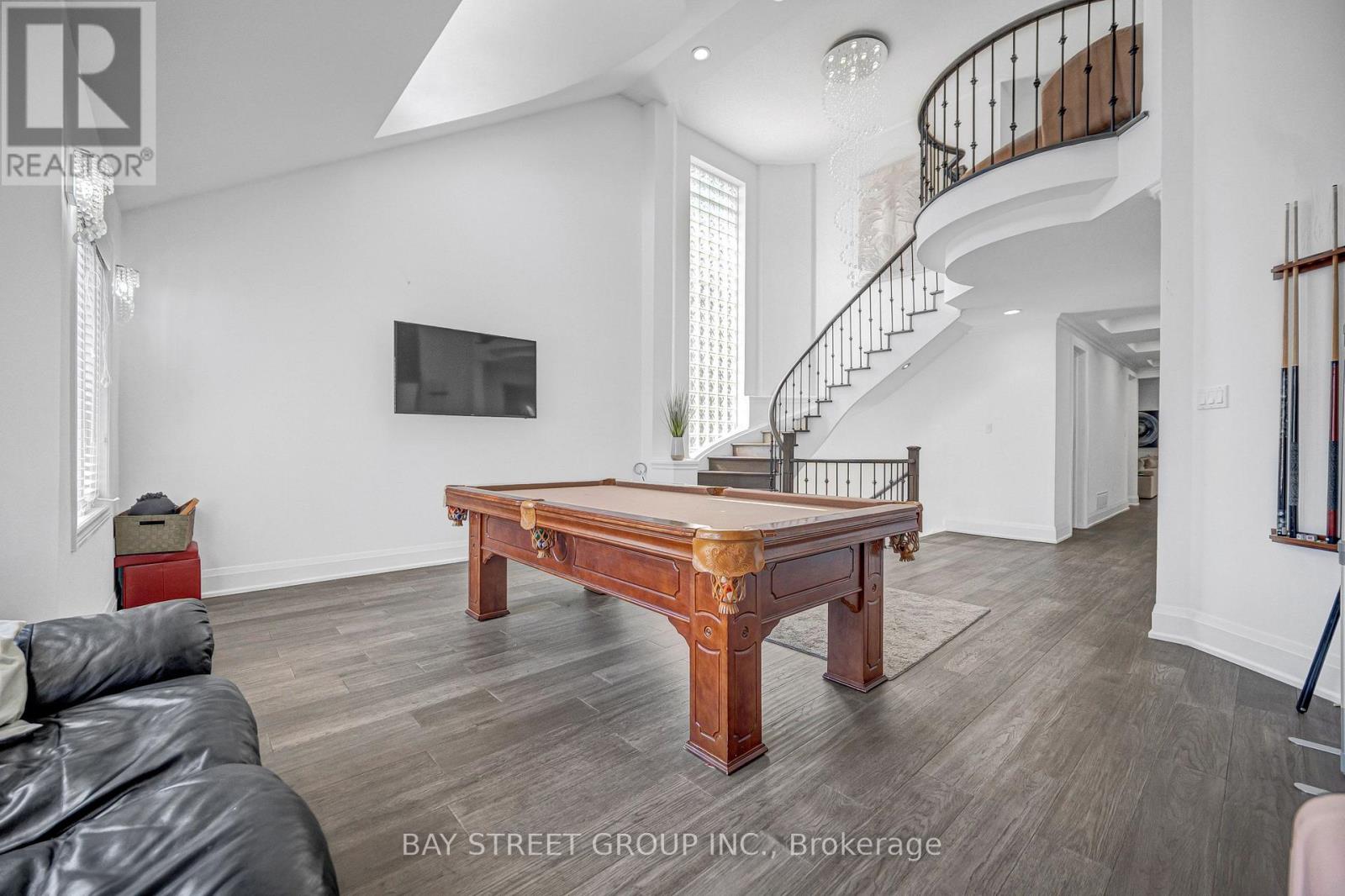231 Shaftsbury Avenue N, Richmond Hill, Ontario  L4C 0E8 - Photo 5 - N13681194