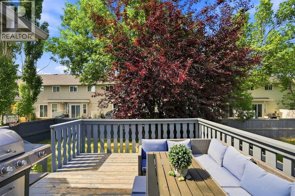 225 Harvest Glen Place NE, Calgary, Alberta  T3K 4J1 - Photo 32 - A2330527