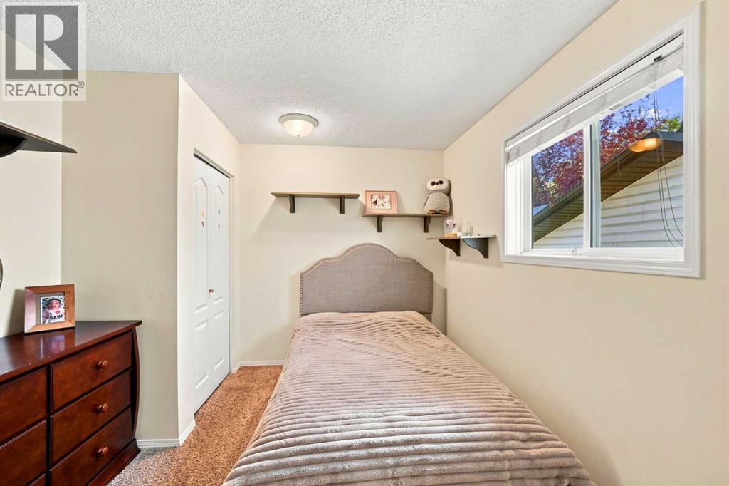 225 Harvest Glen Place NE, Calgary, Alberta  T3K 4J1 - Photo 17 - A2330527