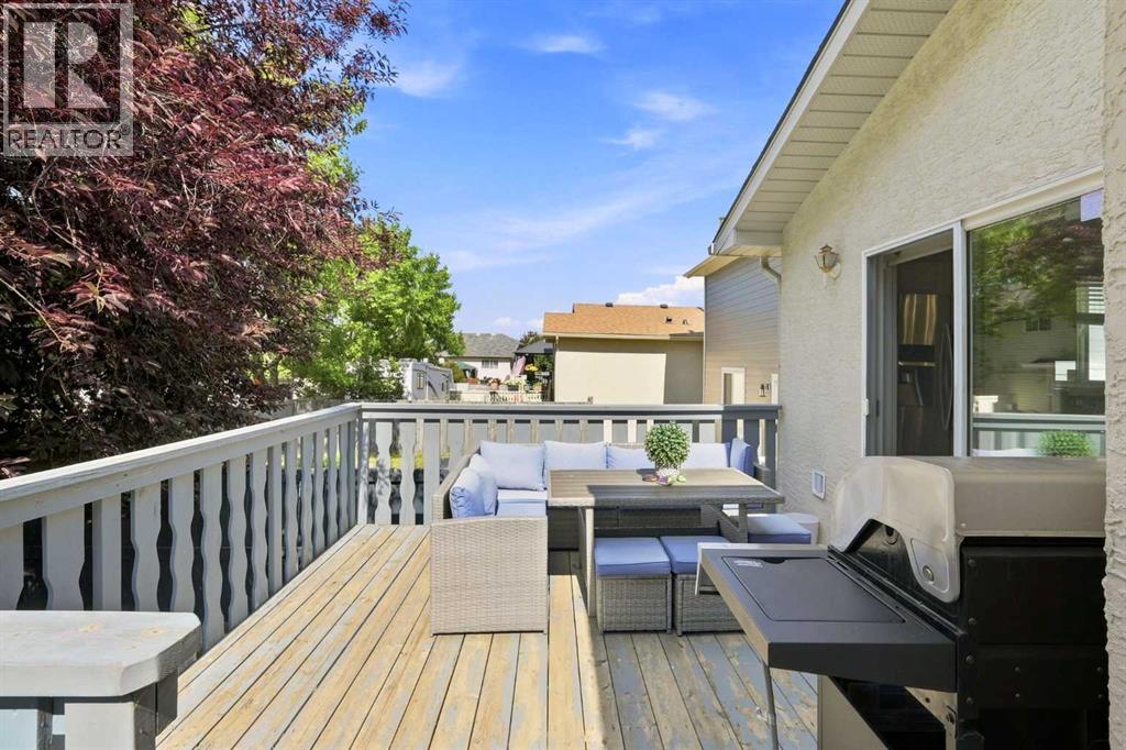 225 Harvest Glen Place NE, Calgary, Alberta  T3K 4J1 - Photo 33 - A2330527
