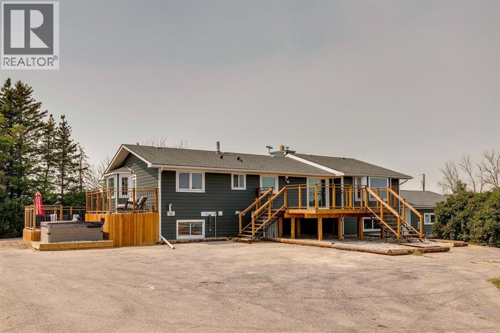 271154 Range Road 285, Rural Rocky View County, Alberta  T4B 2A4 - Photo 8 - A2334261