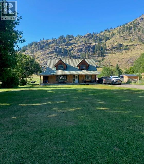 937 Thirteenth Avenue, Midway, British Columbia  V0H 1M0 - Photo 2 - 10397845