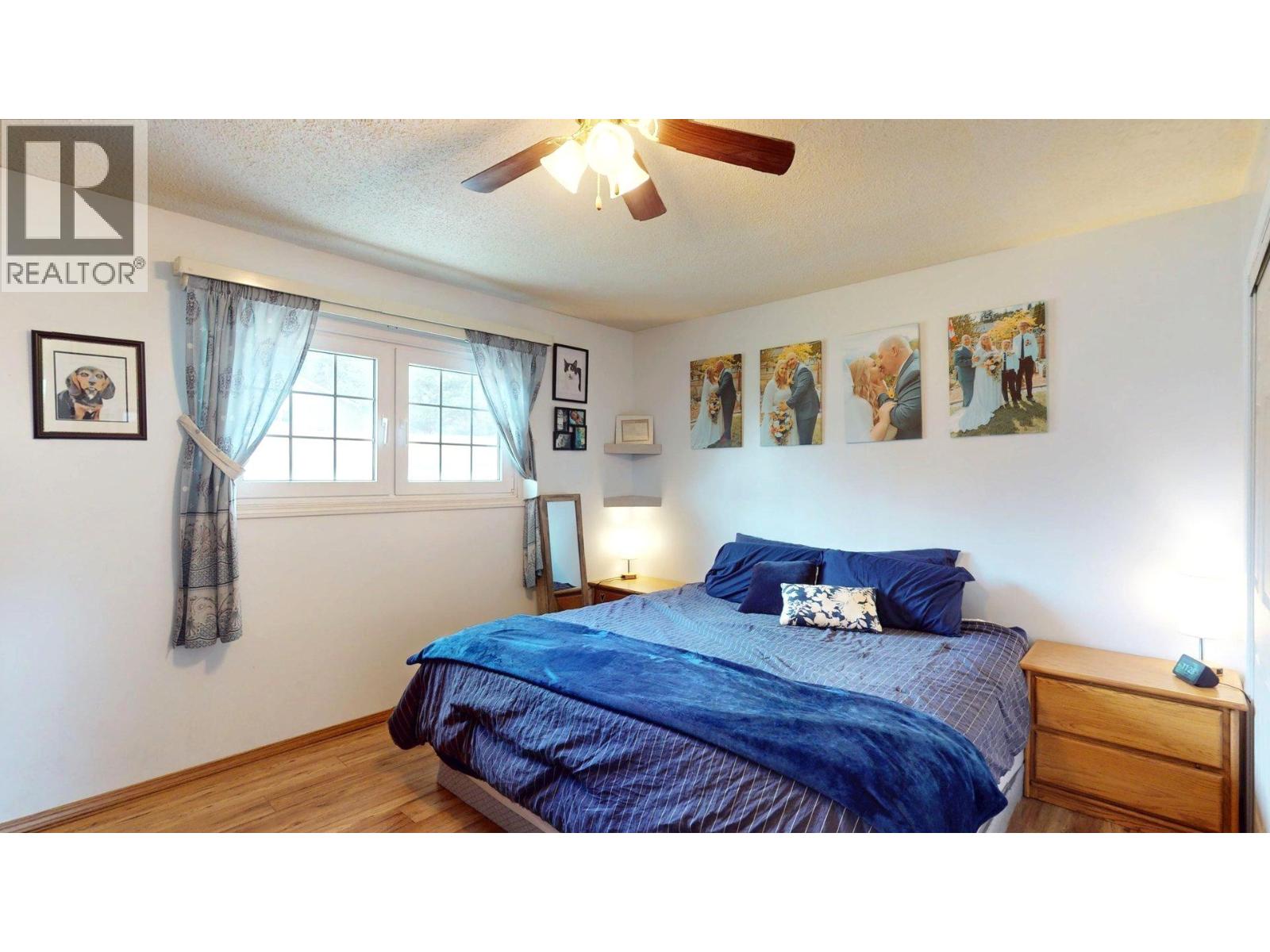 2607 Alpine Drive, Elkford, British Columbia  V0B 1H0 - Photo 14 - 10386786