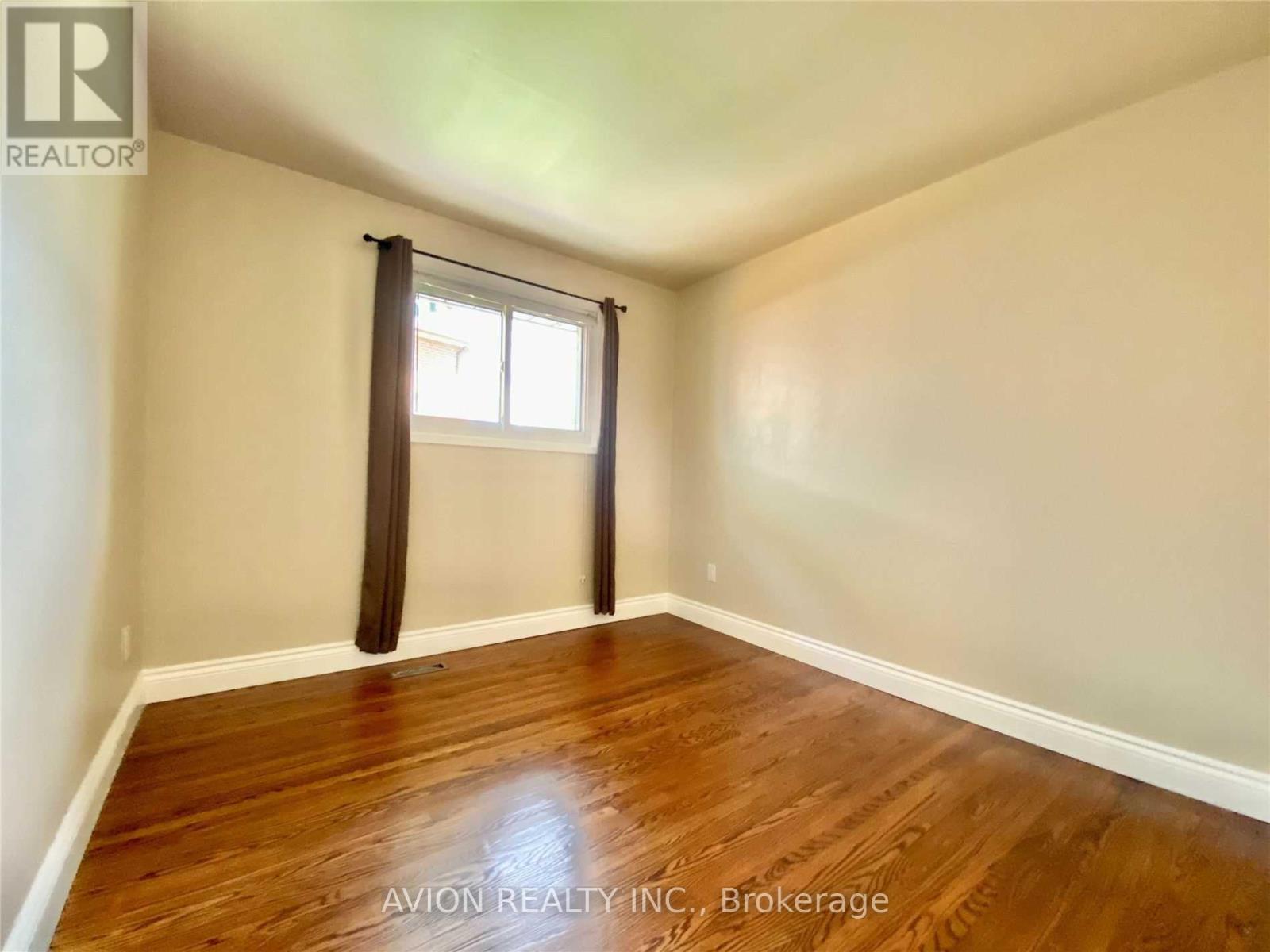 Main Fl - 878 West Shore Boulevard, Pickering, Ontario  L1W 2V7 - Photo 17 - E13681200