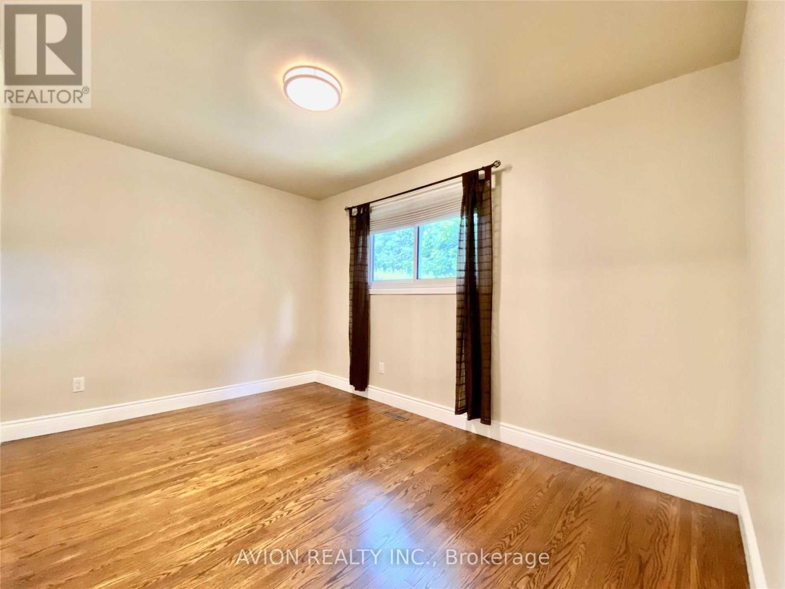Main Fl - 878 West Shore Boulevard, Pickering, Ontario  L1W 2V7 - Photo 21 - E13681200