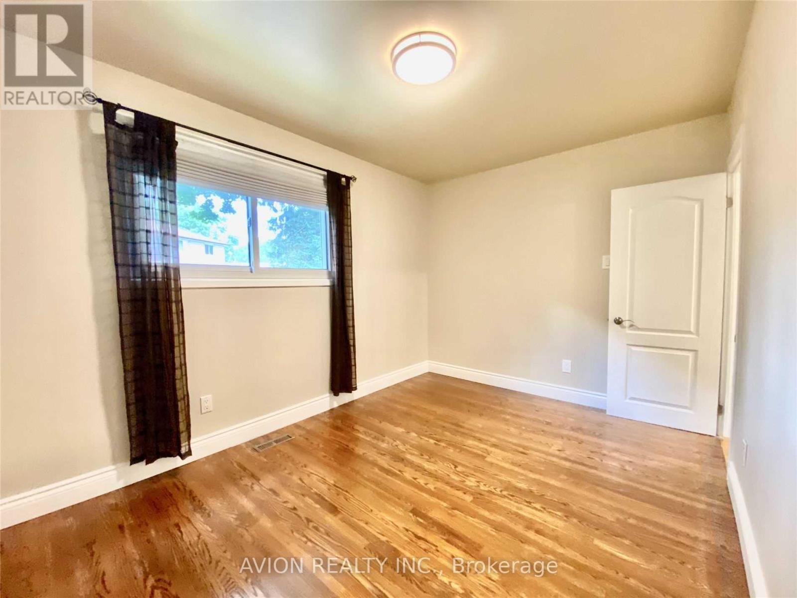 Main Fl - 878 West Shore Boulevard, Pickering, Ontario  L1W 2V7 - Photo 22 - E13681200