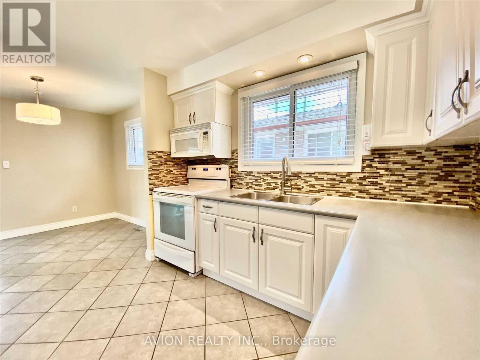 Main Fl - 878 West Shore Boulevard, Pickering, Ontario  L1W 2V7 - Photo 9 - E13681200