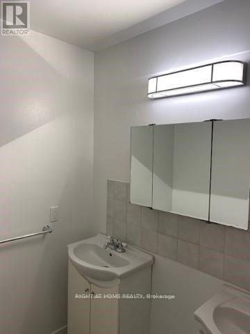 3 - 751 Queen Street E, Toronto, Ontario  M4M 1H3 - Photo 5 - E13681208