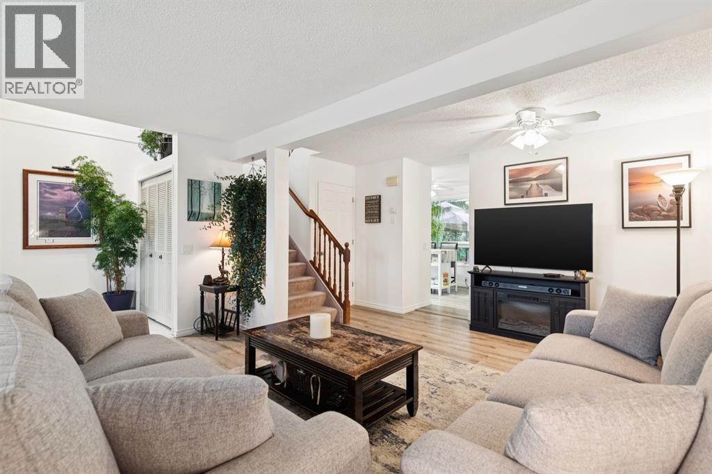 283 Abinger Crescent Ne, Calgary, Alberta  T2A 6L2 - Photo 11 - A2336342