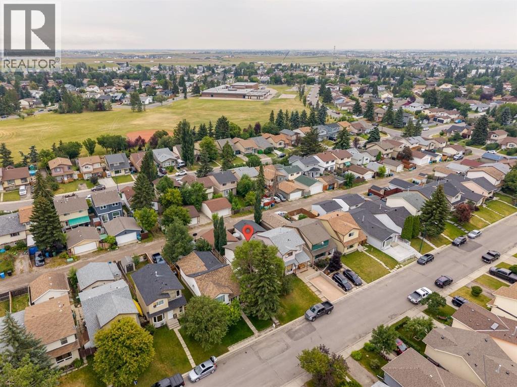 283 Abinger Crescent Ne, Calgary, Alberta  T2A 6L2 - Photo 39 - A2336342