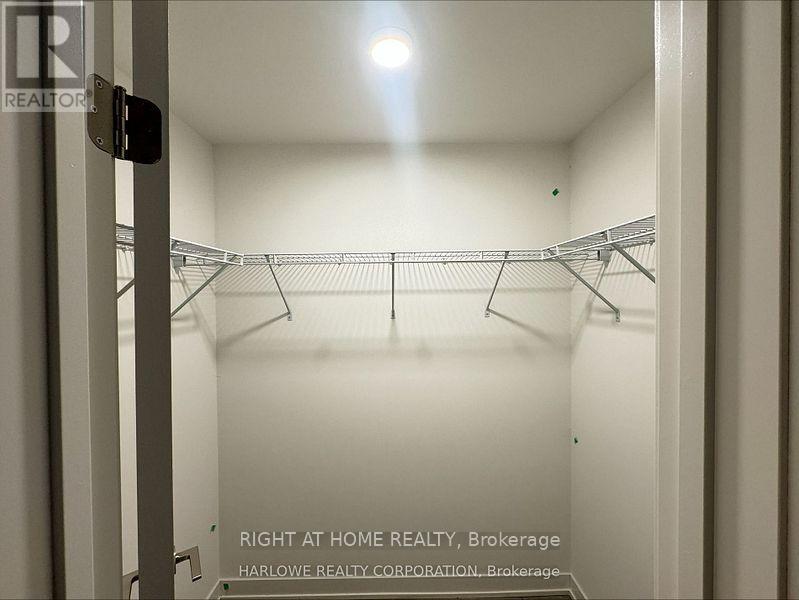 930 - 8119 Birchmount Road, Markham, Ontario  L6G 0H5 - Photo 10 - N13681218