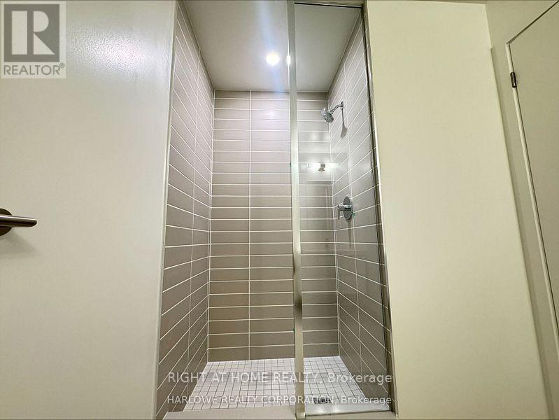 930 - 8119 Birchmount Road, Markham, Ontario  L6G 0H5 - Photo 9 - N13681218