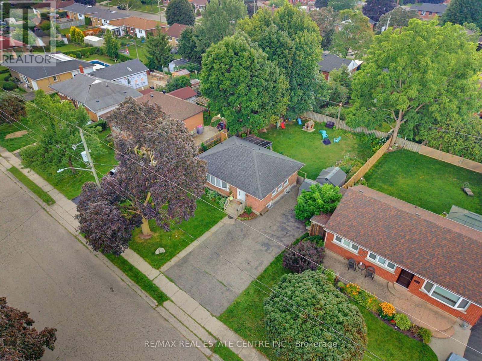 66 Scrimger Avenue, Cambridge, Ontario  N1R 4W3 - Photo 33 - X13681196