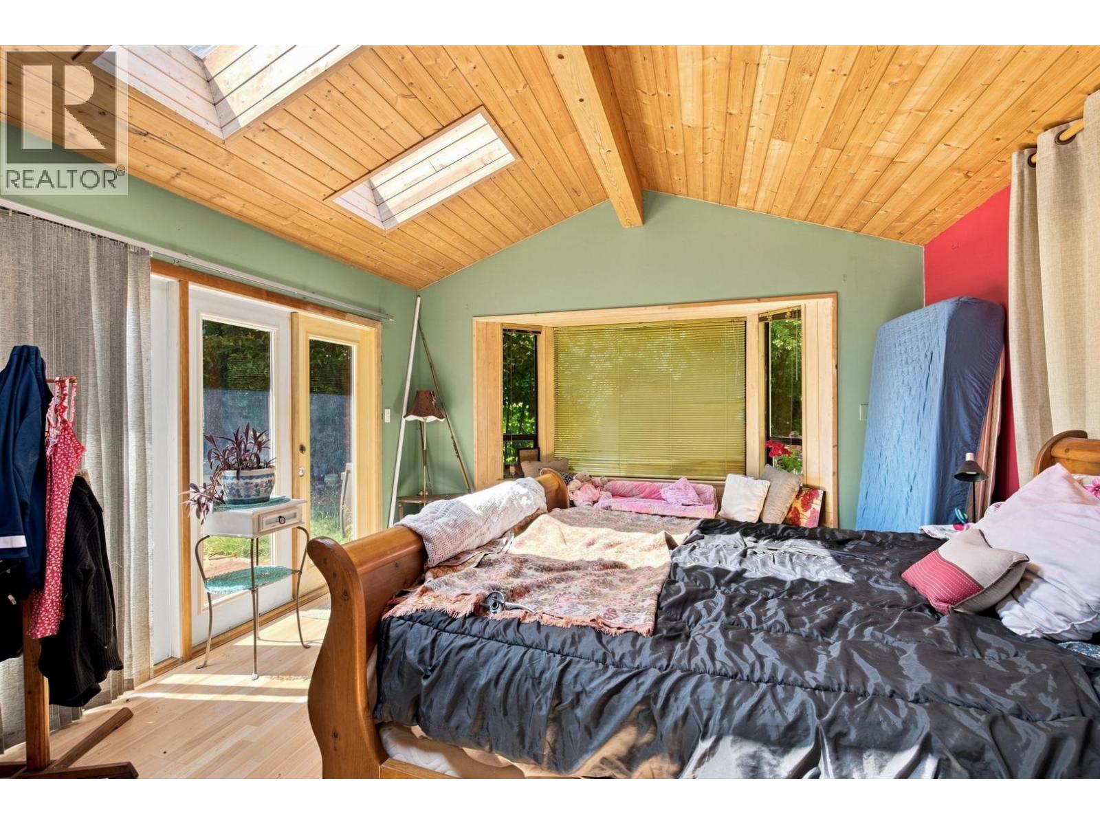 177 Pratt Road, Gibsons, British Columbia  V0N 1V3 - Photo 10 - R3156174