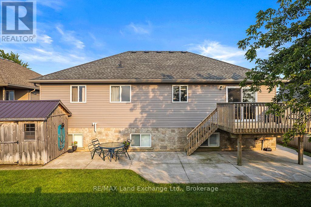298 Stickel Street, Saugeen Shores, Ontario  N0H 2C1 - Photo 35 - X13681222