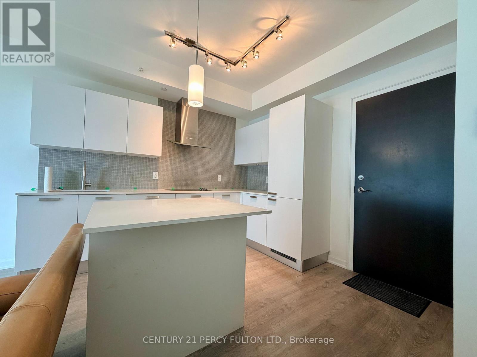705 - 9 Bogert Avenue, Toronto, Ontario M2N 0H3 - Photo 2 - C13681220