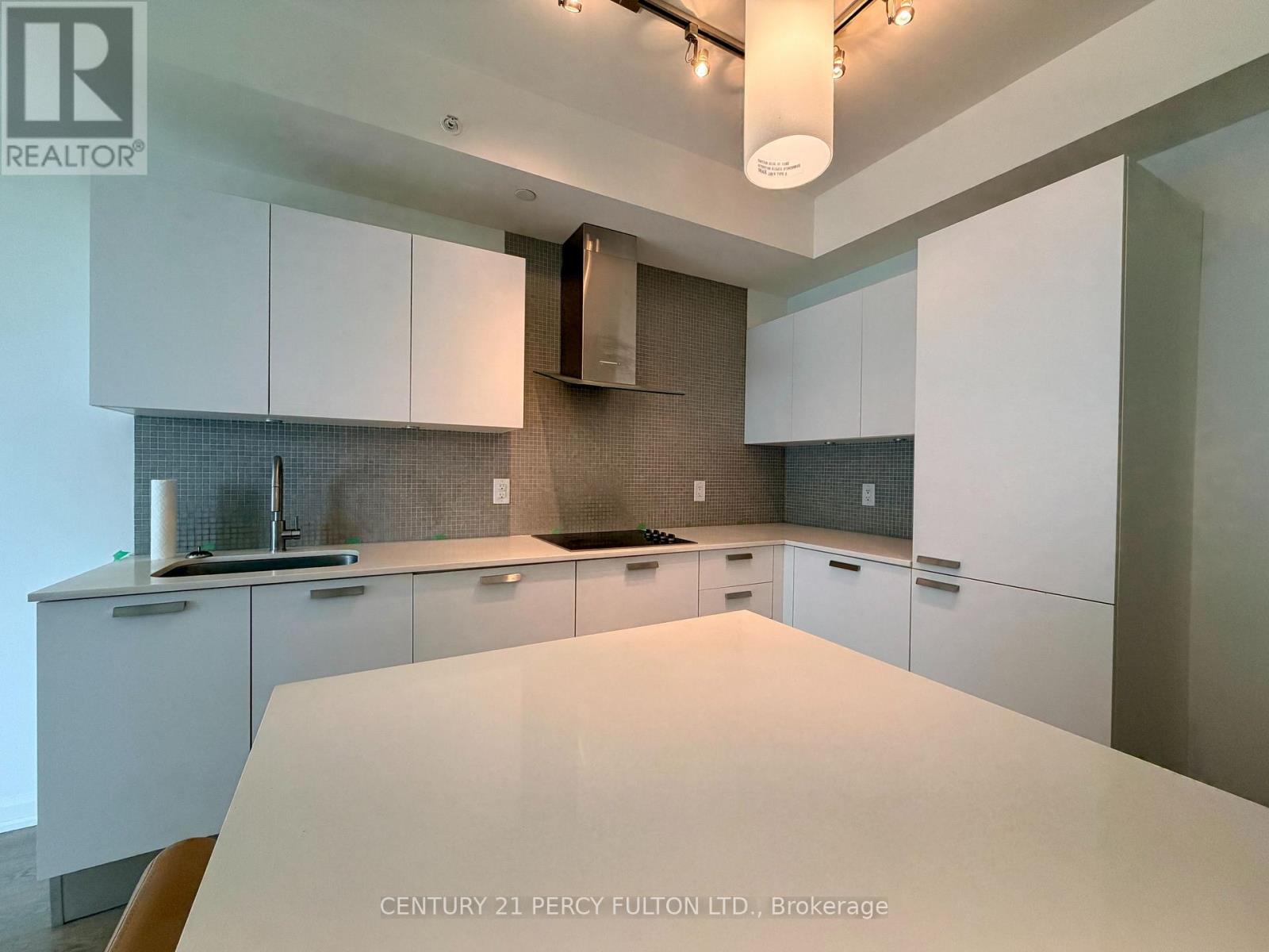 705 - 9 Bogert Avenue, Toronto, Ontario M2N 0H3 - Photo 4 - C13681220