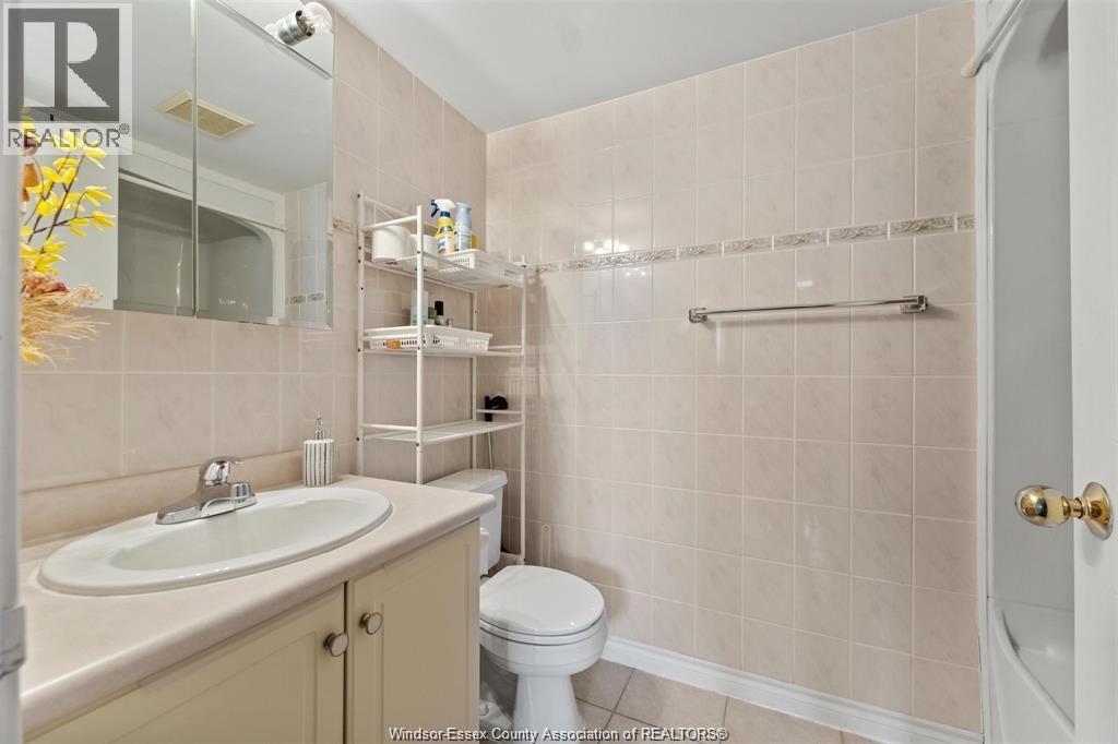3000 Sandwich Street Unit# 306, Windsor, Ontario  N9C 4G3 - Photo 21 - 26019195