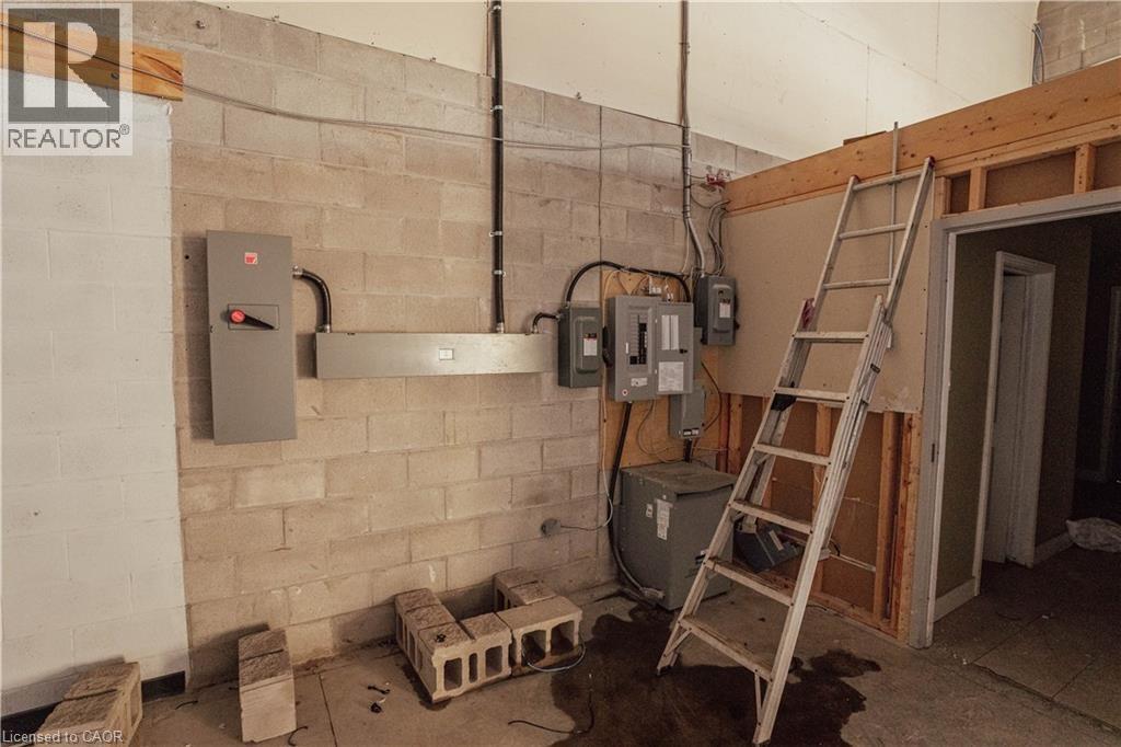 65 Biggar Avenue Unit# 2, Hamilton, Ontario  L8L 3Z3 - Photo 3 - 40833228