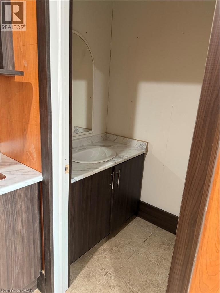 65 Biggar Avenue Unit# 2, Hamilton, Ontario  L8L 3Z3 - Photo 13 - 40833228