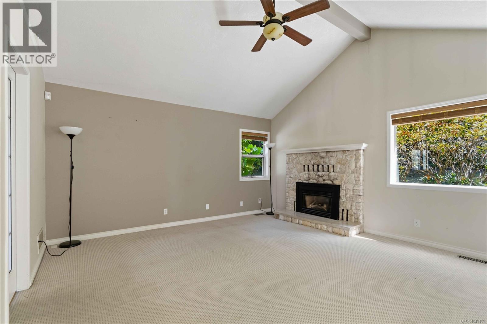 4343 Emily Carr Dr, Saanich, British Columbia  V8X 5E4 - Photo 15 - 1043193