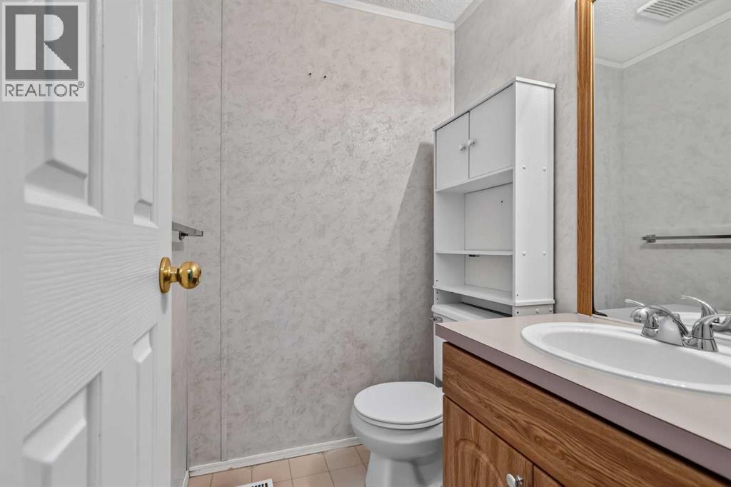 121 Couture Lane, Fort Mcmurray, Alberta  T9K 1X3 - Photo 22 - A2312094