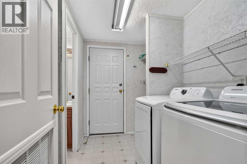 121 Couture Lane, Fort Mcmurray, Alberta  T9K 1X3 - Photo 23 - A2312094