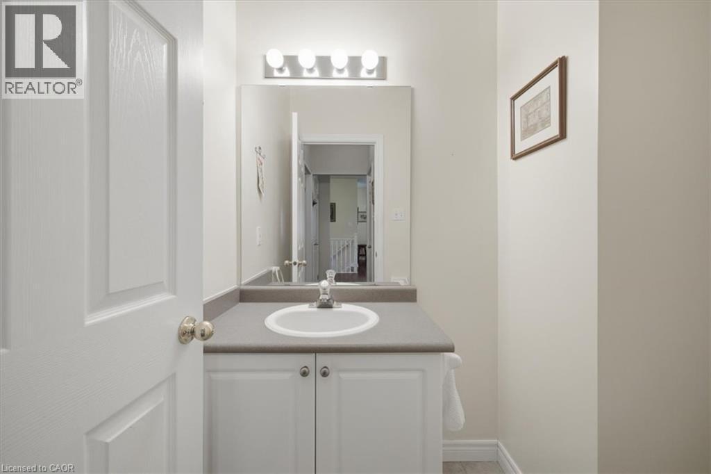 34 Southbrook Drive Unit# 13, Binbrook, Ontario  L0R 1C0 - Photo 15 - 40852165