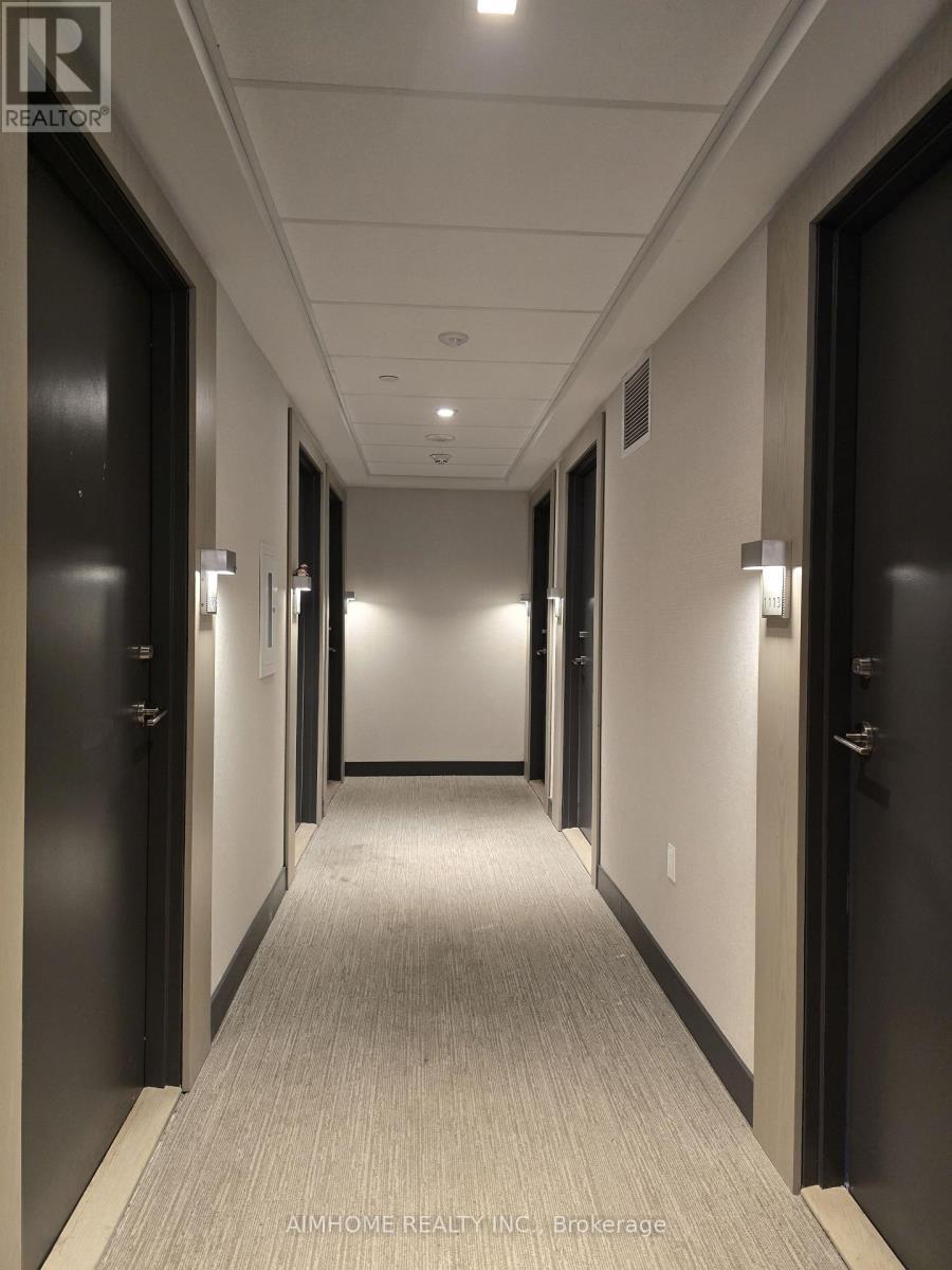 N1113 - 7 Golden Lion Heights, Toronto, Ontario  M6R 2J3 - Photo 6 - C13631872
