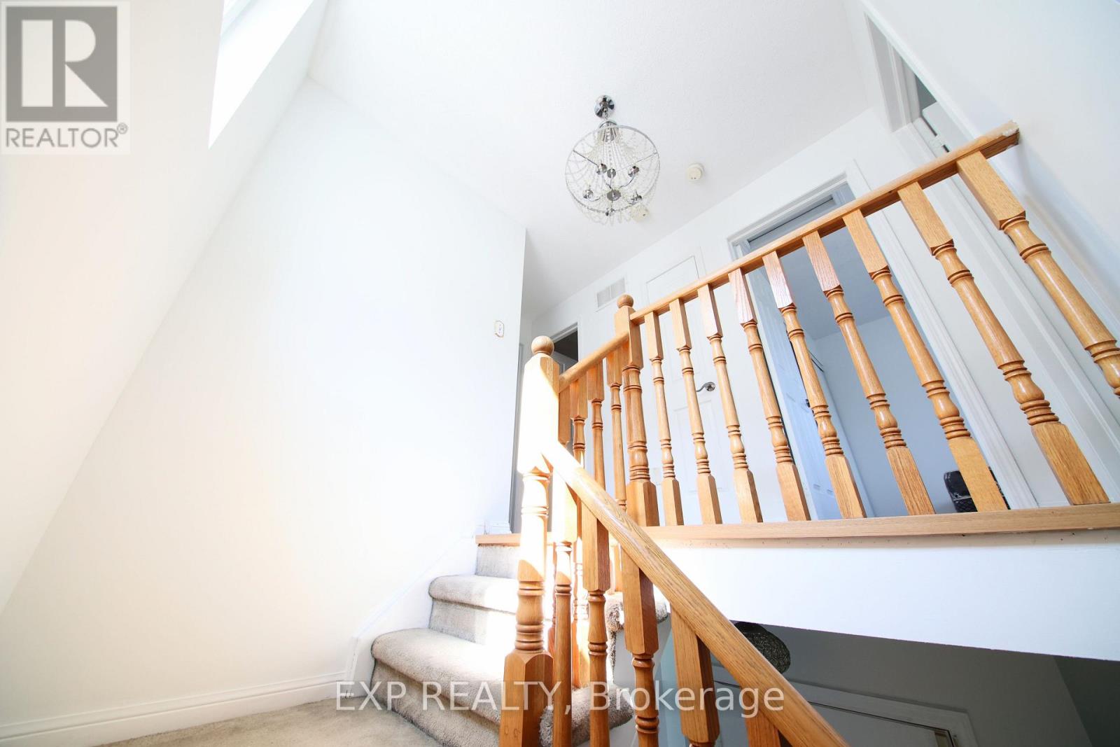 1036 Southport Drive, Oshawa, Ontario  L1H 8A3 - Photo 18 - E13614838