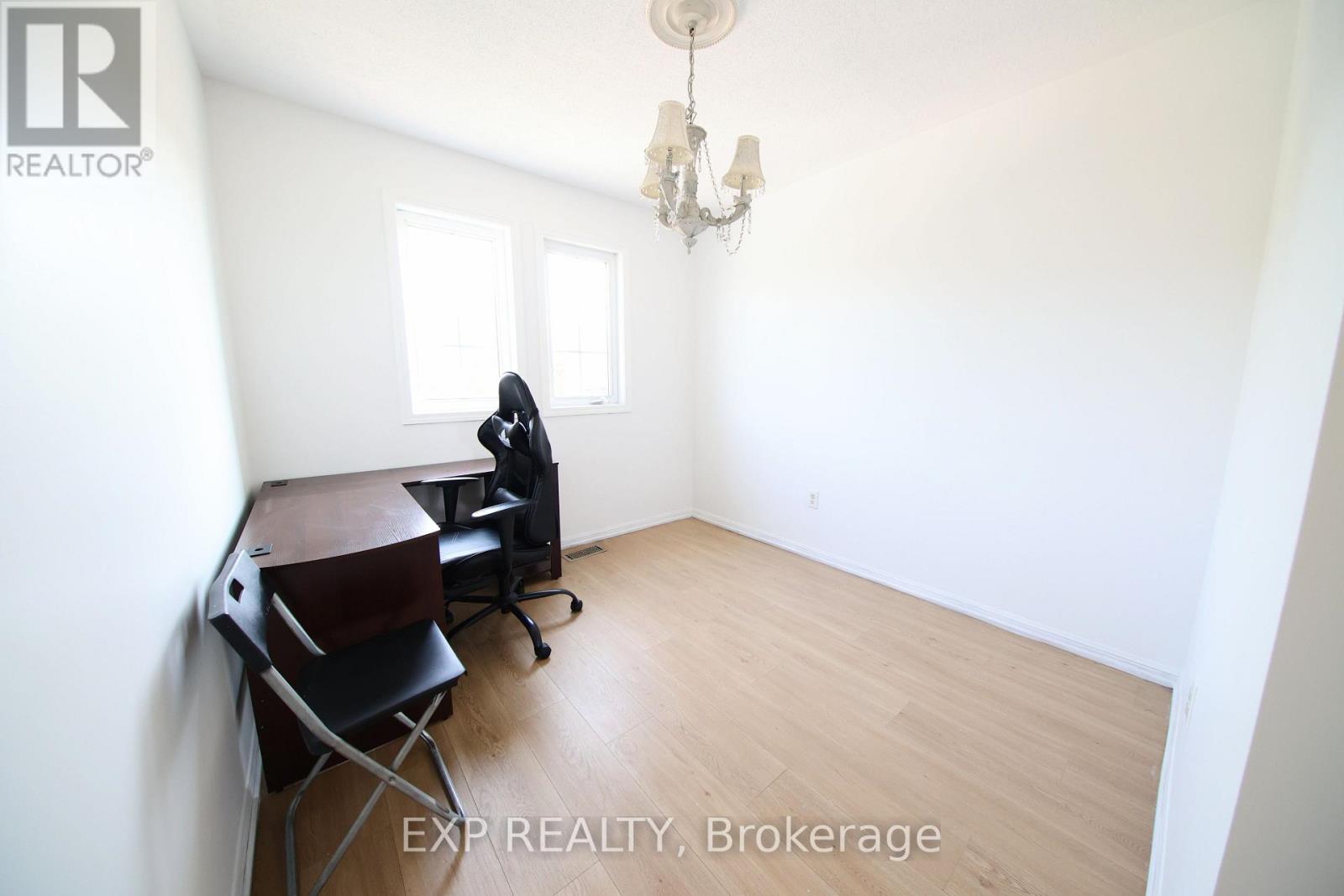 1036 Southport Drive, Oshawa, Ontario  L1H 8A3 - Photo 25 - E13614838
