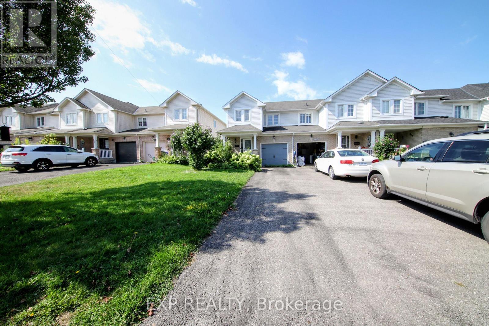 1036 Southport Drive, Oshawa, Ontario  L1H 8A3 - Photo 8 - E13614838
