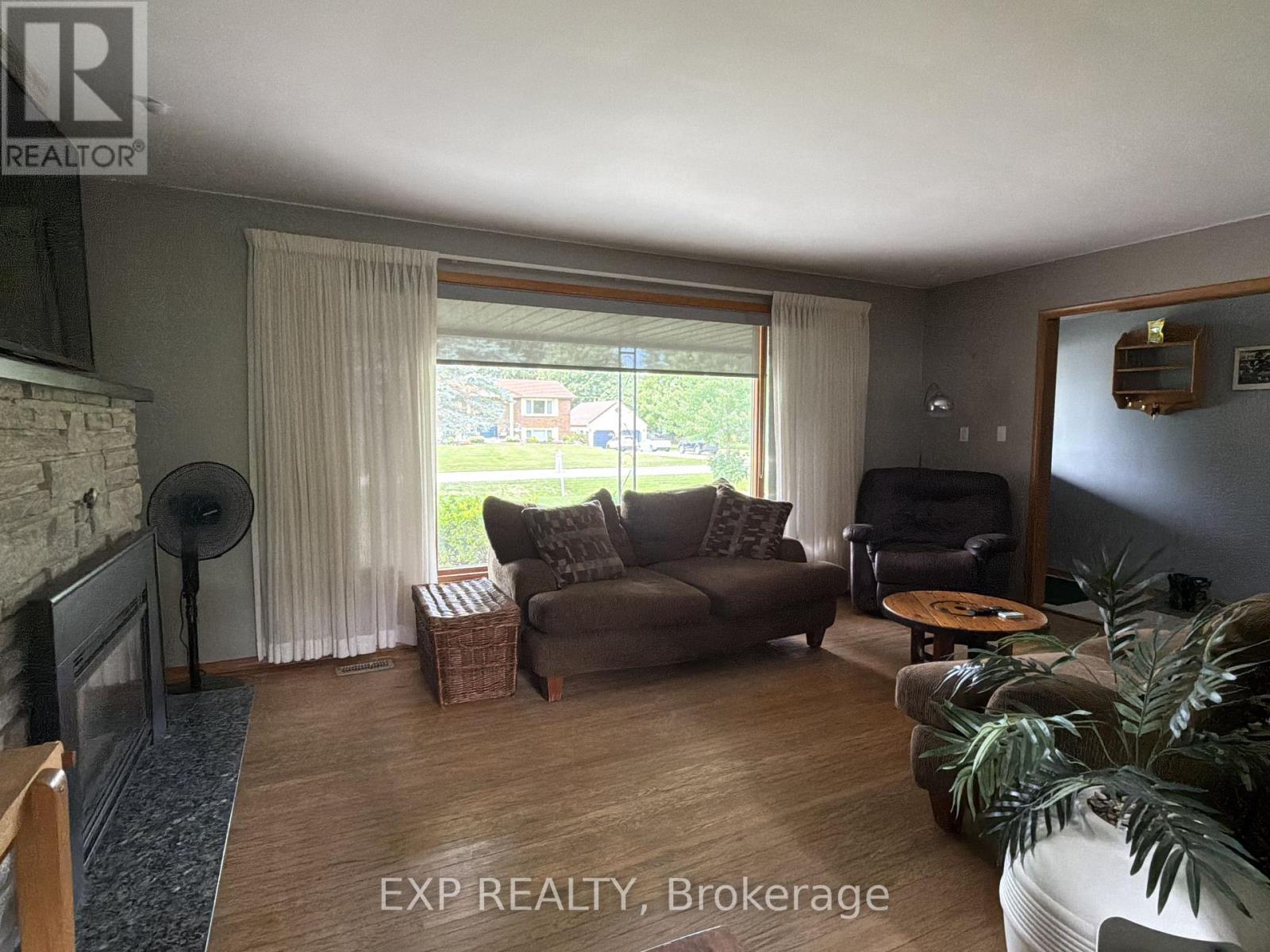 120 Huron Avenue, Middlesex Centre, Ontario  N0L 1R0 - Photo 4 - X13614028