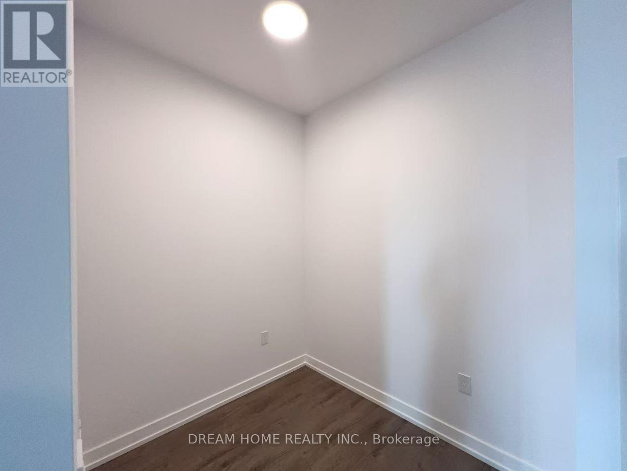 21 Meadowdale Road, Vaughan, Ontario L4K 0H6 - Photo 10 - N13678684