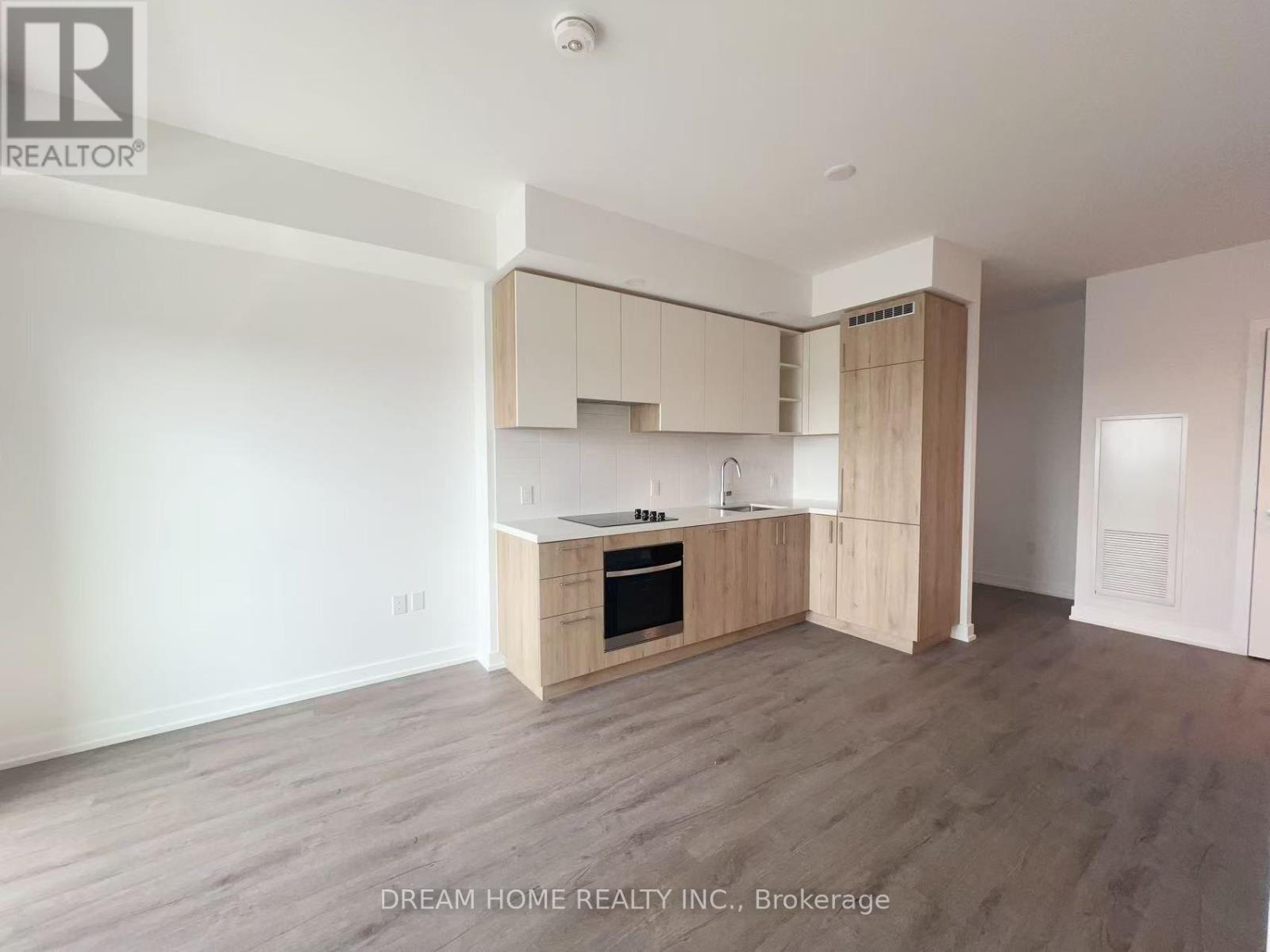 21 Meadowdale Road, Vaughan, Ontario L4K 0H6 - Photo 6 - N13678684