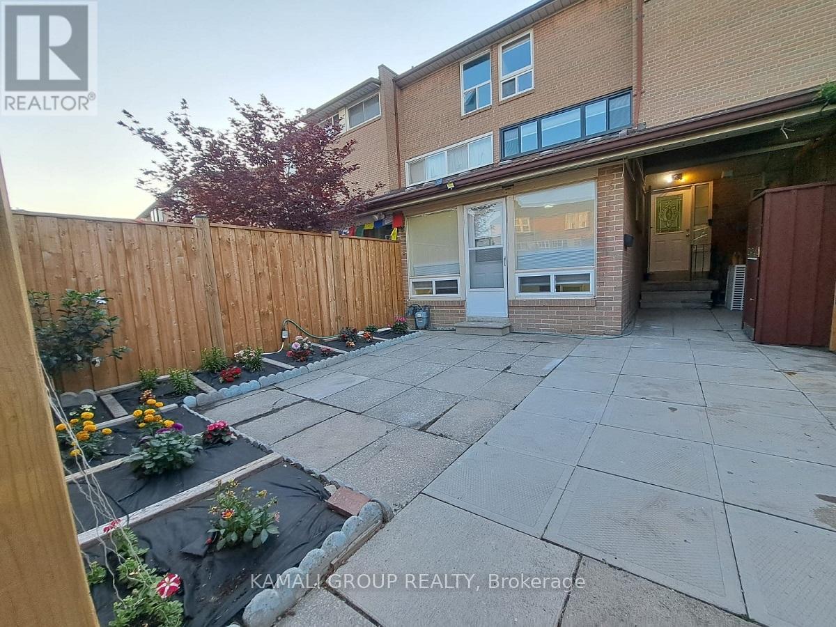 262 John Garland Boulevard, Toronto, Ontario  M9V 1N8 - Photo 31 - W13539408
