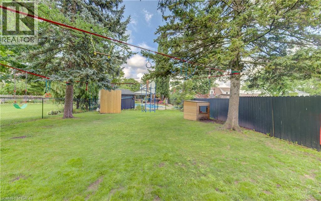 31 Edmund Road, Kitchener, Ontario  N2H 1J5 - Photo 38 - 40854207