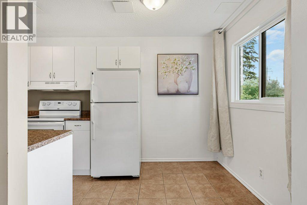 B, 6120 33 Avenue Nw, Calgary, Alberta  T3B 1B8 - Photo 6 - A2332235