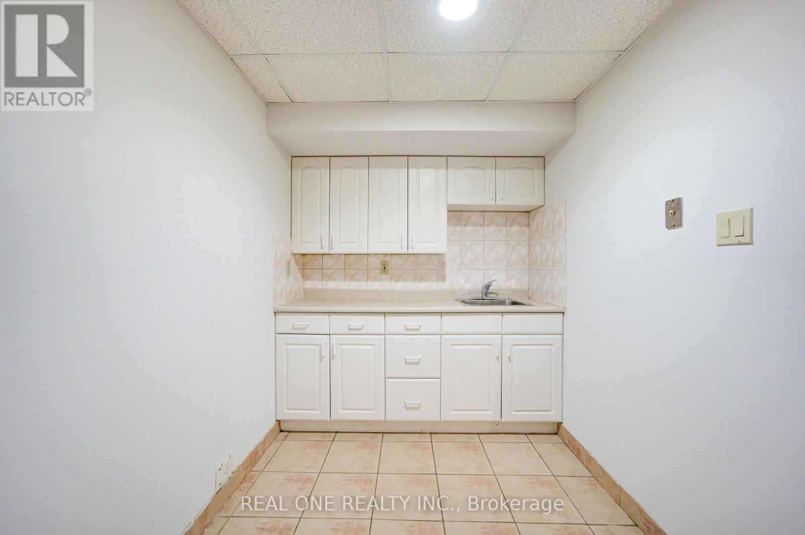 2593 Addingham Crescent, Oakville, Ontario  L6J 7K6 - Photo 41 - W13681238
