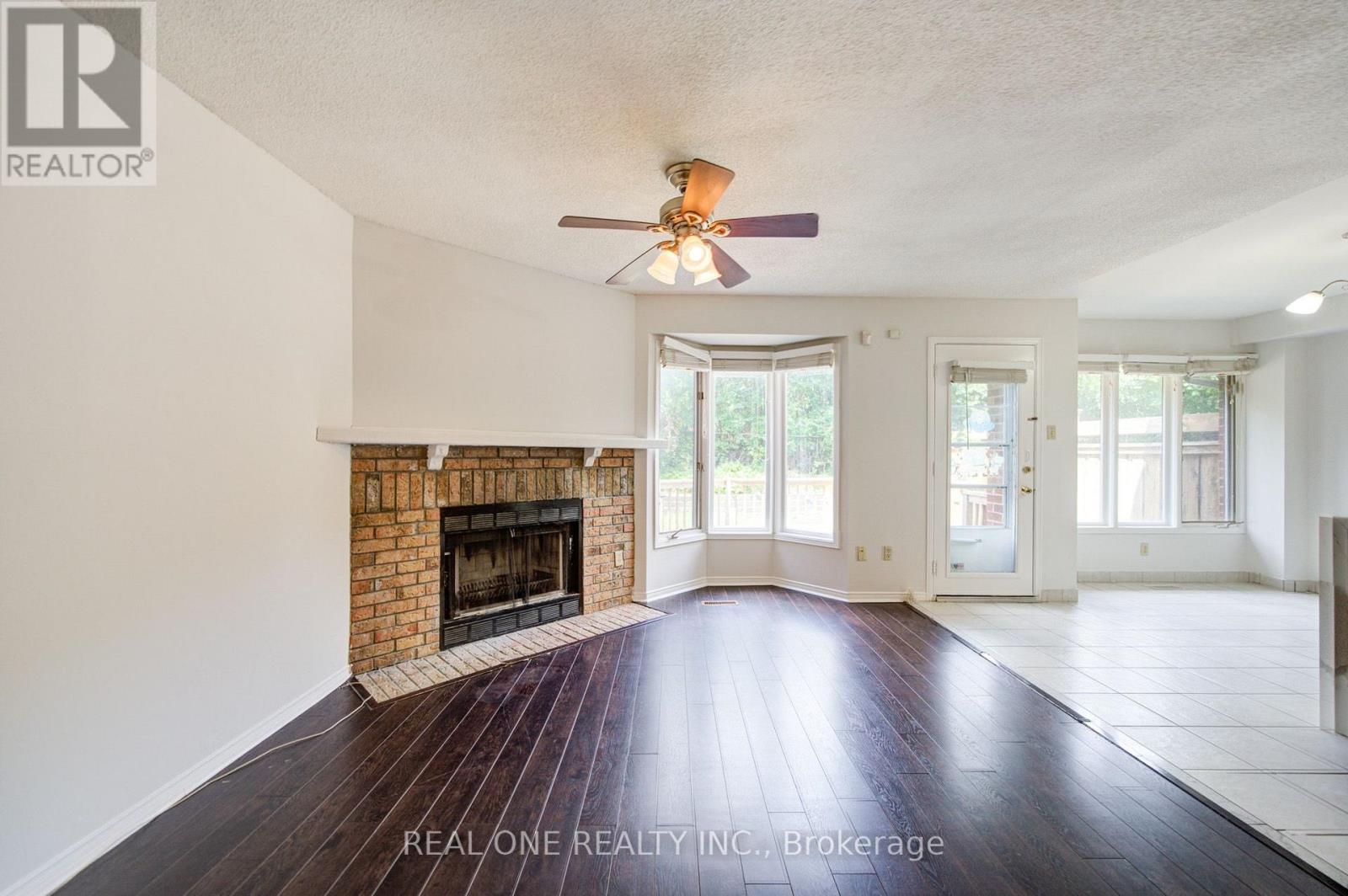 2593 Addingham Crescent, Oakville, Ontario  L6J 7K6 - Photo 5 - W13681238