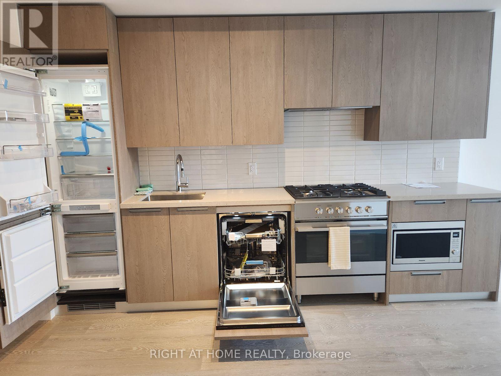 418 - 160 Kingsway Crescent, Toronto, Ontario  M8X 0B5 - Photo 6 - W13681248