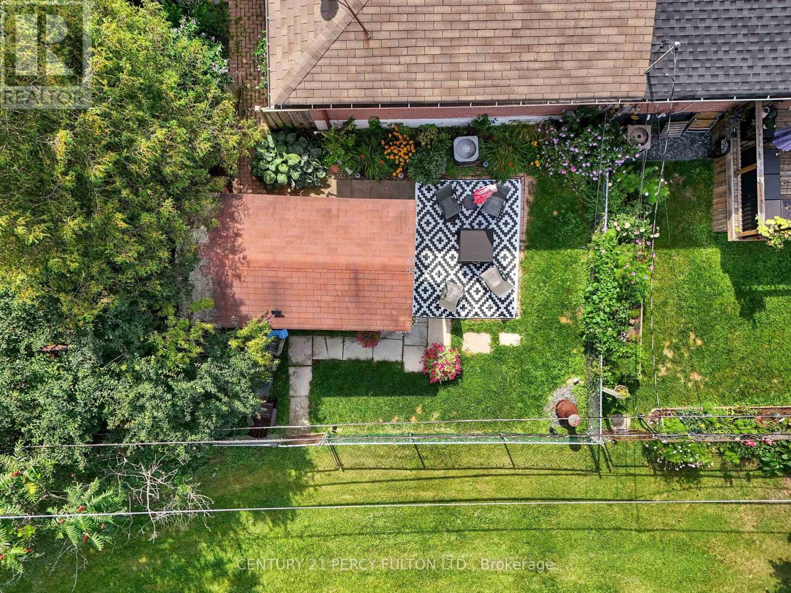 719 Balaton Avenue, Pickering, Ontario L1W 1W3 - Photo 39 - E13680018