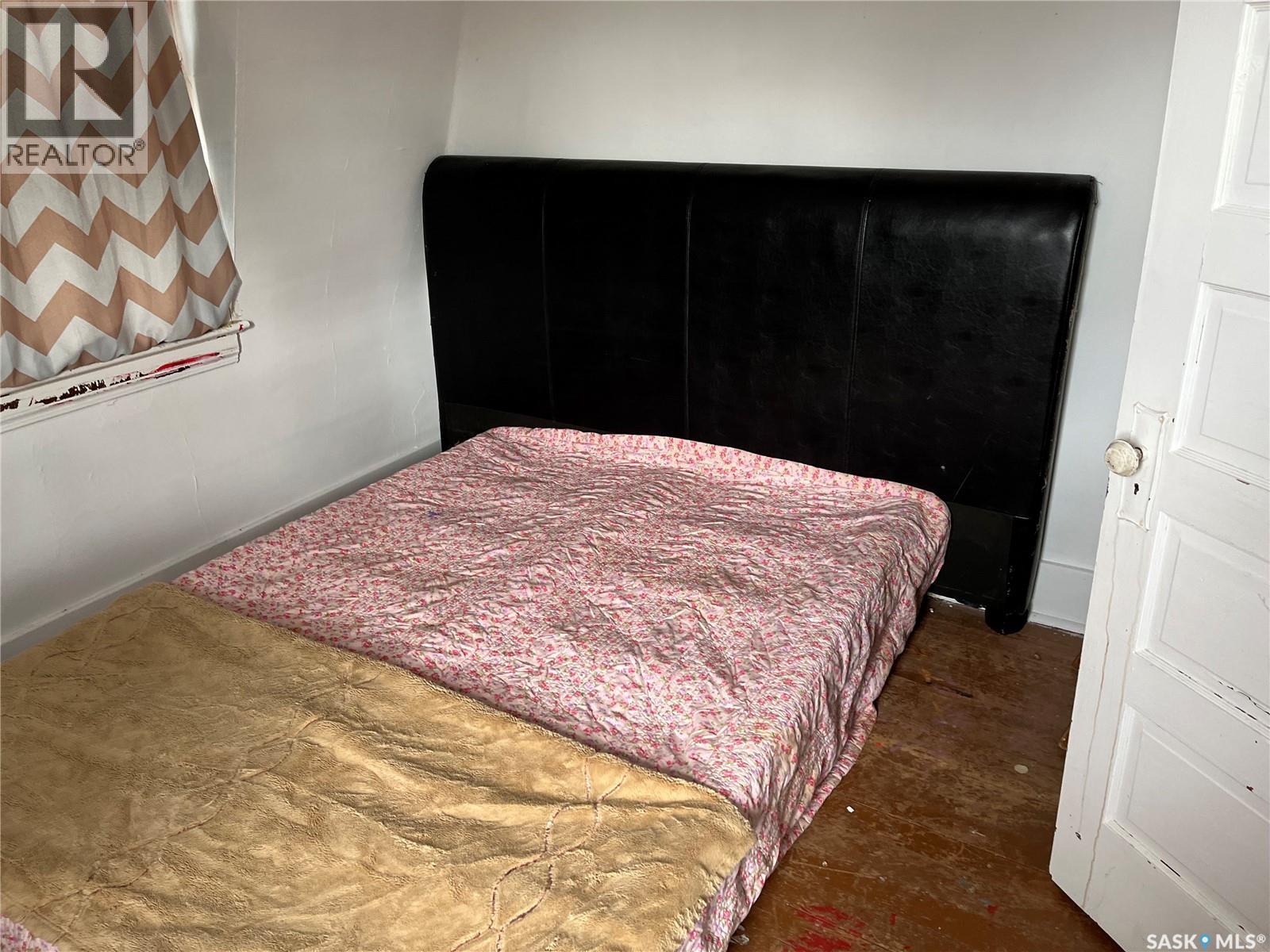 239 4th Avenue W, Gravelbourg, Saskatchewan  S0H 1X0 - Photo 24 - SK045773