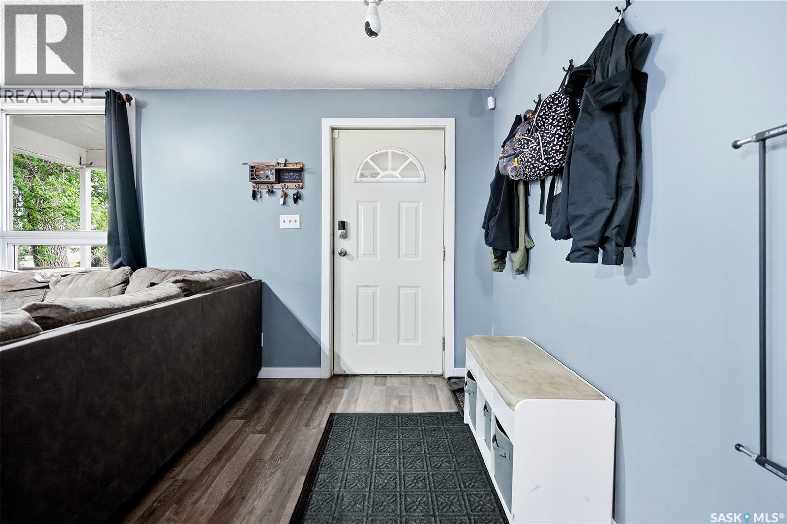 1191 1st Avenue Ne, Moose Jaw, Saskatchewan  S6H 1A2 - Photo 4 - SK045724