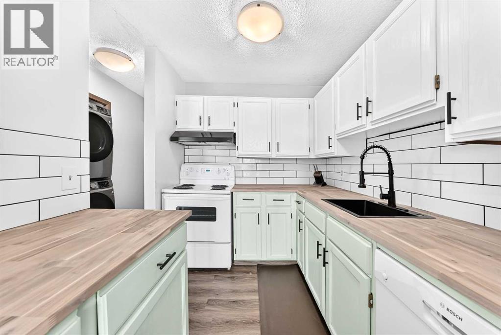 270 Glenpatrick Drive, Cochrane, Alberta  T4C 1G6 - Photo 11 - A2337688