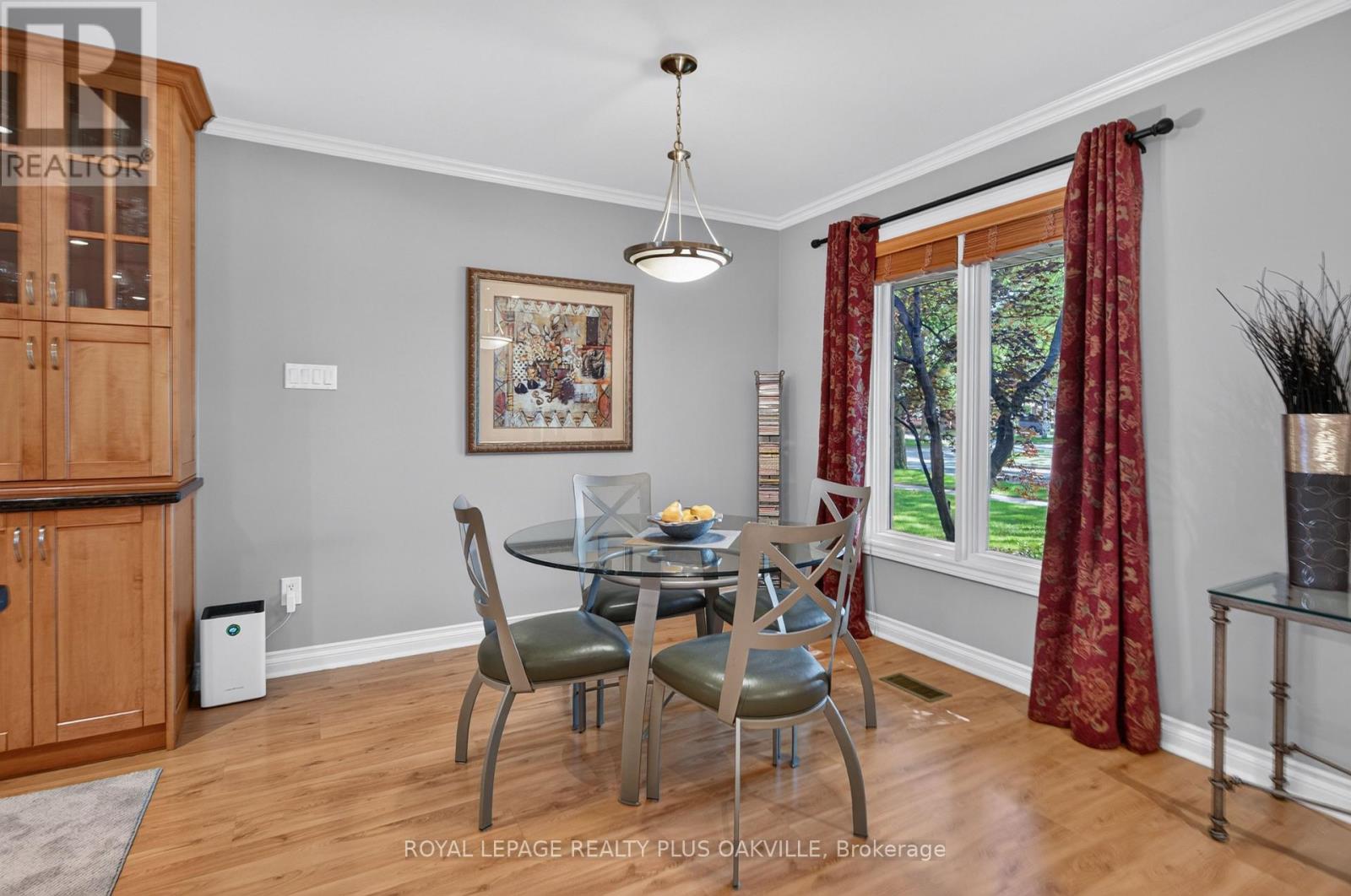 4527 Concord Place, Burlington, Ontario  L7L 1J5 - Photo 8 - W13648390